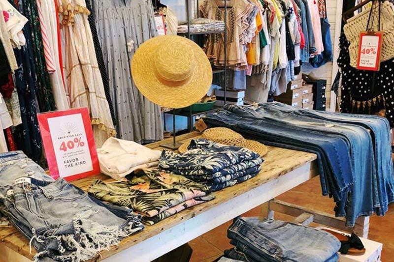 20+ Places to Shop for Vintage Clothing in Dallas