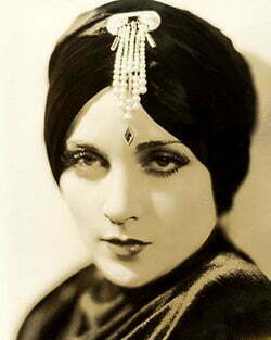 1920's evening headwear