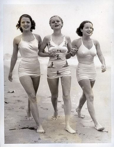 Vintage Bathing Suits for Women in 1920s Style-Summer Holidays’ Guide ...