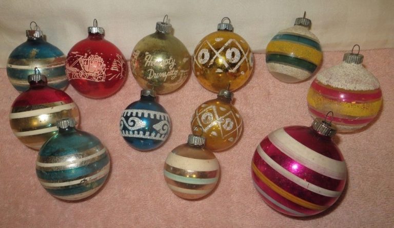 Vintage Christmas Ornaments Guide - Vintage-retro